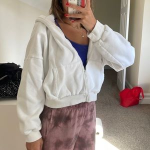Cropped fashion nova white zip up